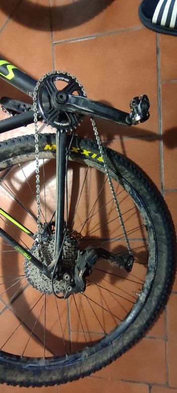 Used Specialized Chisel Expert 2018 2018 Mountainbike, Black — image 3 of 5