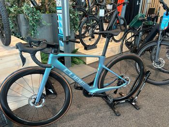 CUBE AGREE C:62, PRO 2025 2025 Road & Gravel usato