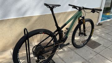 Berria Mako 7.1 2023 2023 Mountainbike usato, Verde — immagine 24 di 36