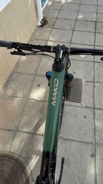 Berria Mako 7.1 2023 2023 Mountainbike usato, Verde — immagine 17 di 36