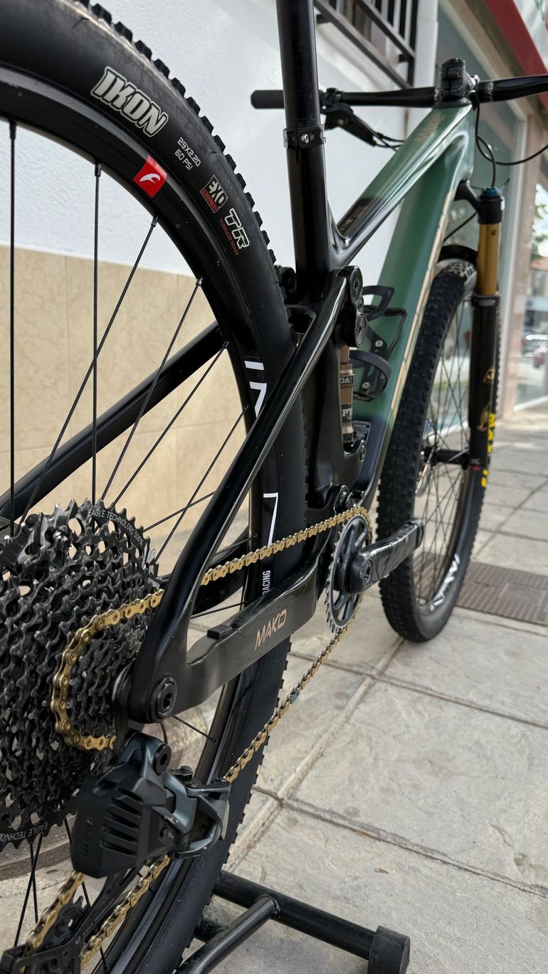 Berria Mako 7.1 2023 2023 Mountainbike usato, Verde — immagine 28 di 36