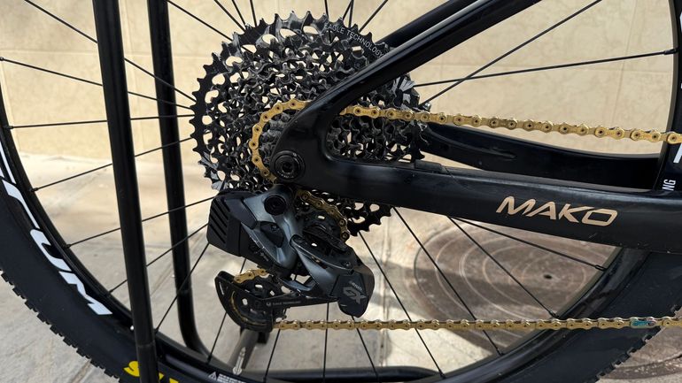 Berria Mako 7.1 2023 2023 Mountainbike usato, Verde — immagine 9 di 36
