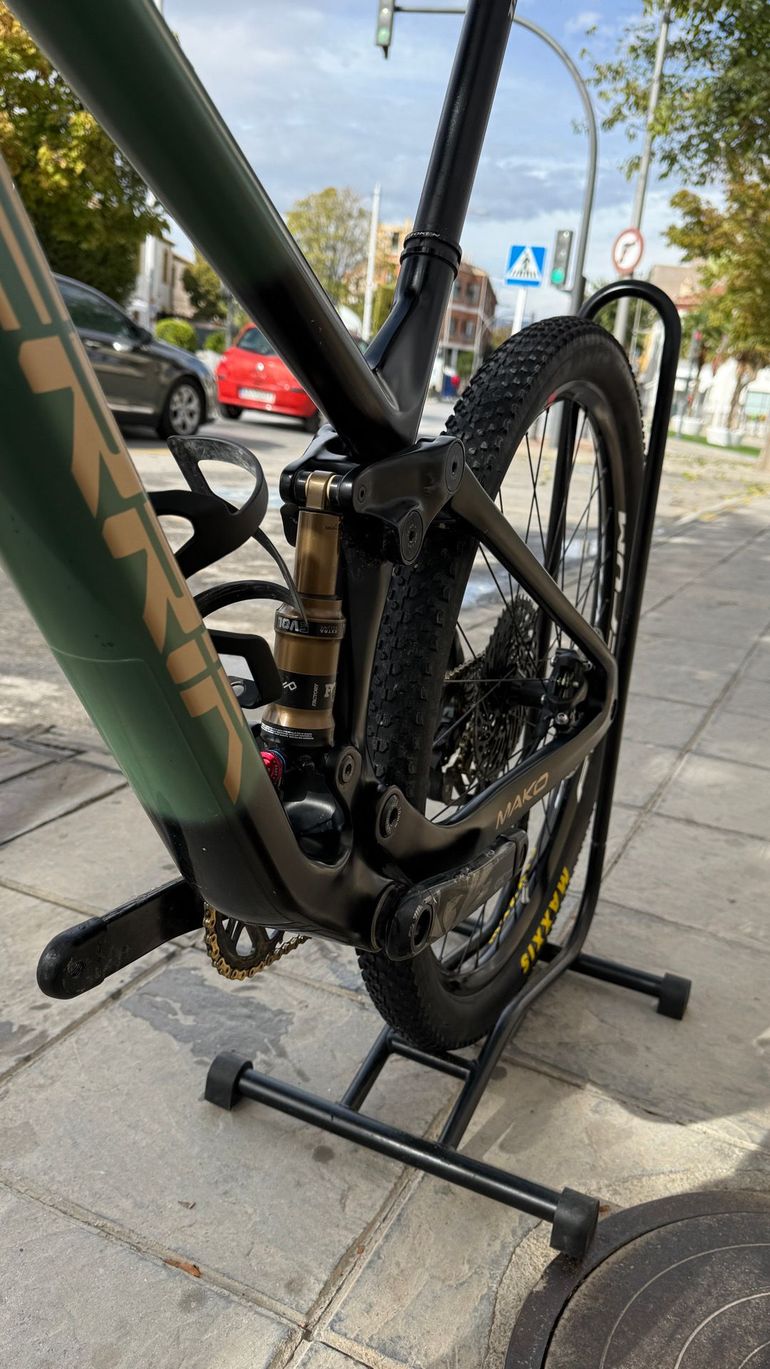 Berria Mako 7.1 2023 2023 Mountainbike usato, Verde — immagine 21 di 36