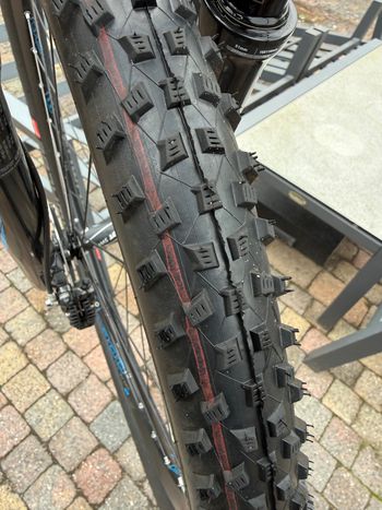 Used Trek Procaliber 9.7 2018 2018 Mountainbike, Blue, 29 — image 12 of 15