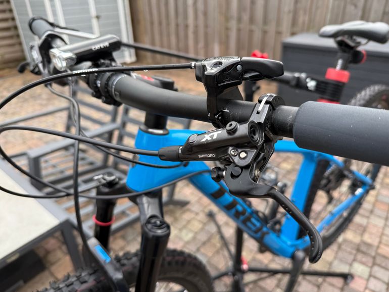 Used Trek Procaliber 9.7 2018 2018 Mountainbike, Blue, 29 — image 5 of 15