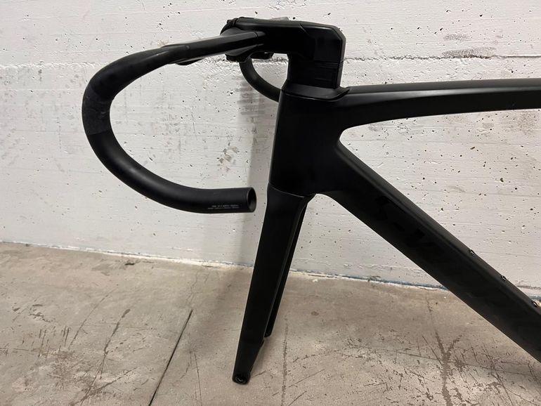 Used Specialized S-Works Venge 2020 Frameset 2020 Road & Gravel, Black — image 10 of 12