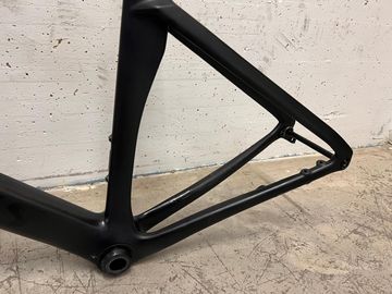 Used Specialized S-Works Venge 2020 Frameset 2020 Road & Gravel, Black — image 9 of 12