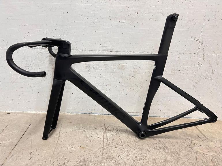 Used Specialized S-Works Venge 2020 Frameset 2020 Road & Gravel, Black — image 8 of 12