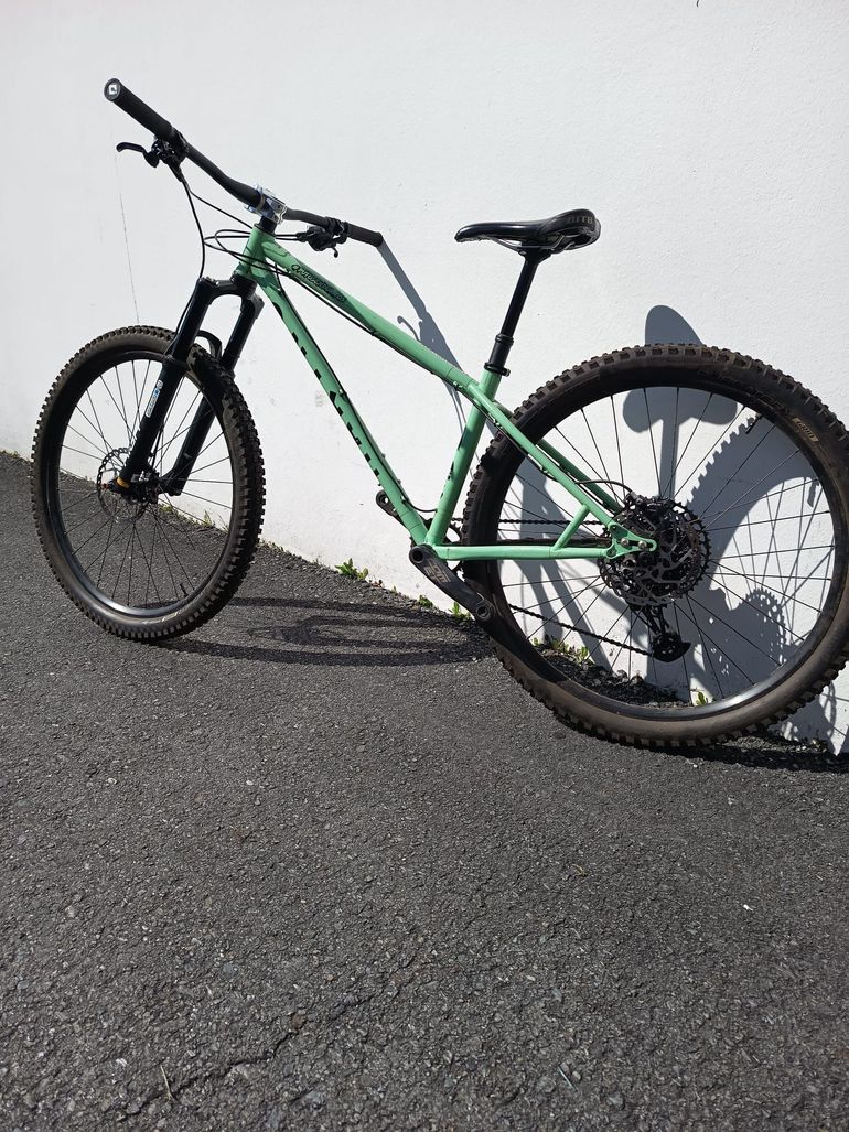 Used Other Brands Marino Custom 2022 Mountainbike, Green — image 2 of 6