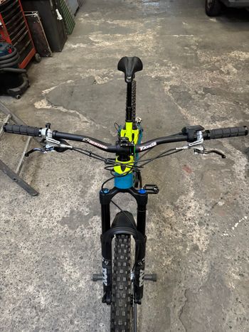 Used Trek Rail 7 2020 2020 Mountainbike, Green, 29 — image 1 of 5