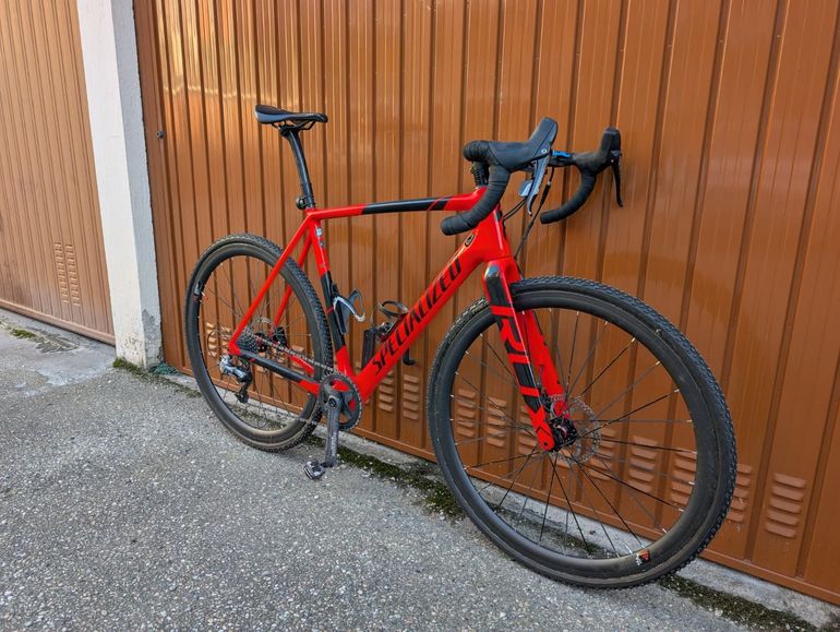 Used Specialized CruX Elite 2019 2019 Road & Gravel, Red — image 3 of 9