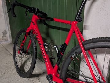 Used Specialized CruX Elite 2019 2019 Road & Gravel, Red — image 4 of 9