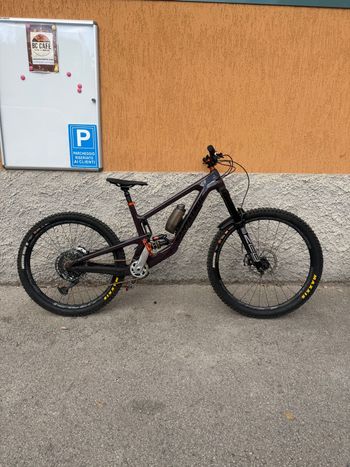 Used Santa Cruz Nomad SRAM X01 2025 MTB