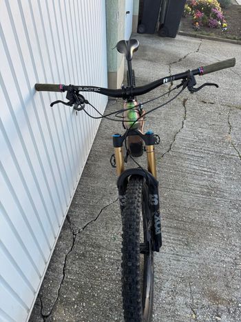 Used Cannondale Jekyll 1 2023 2023 Mountainbike, Green, 29 — image 11 of 11