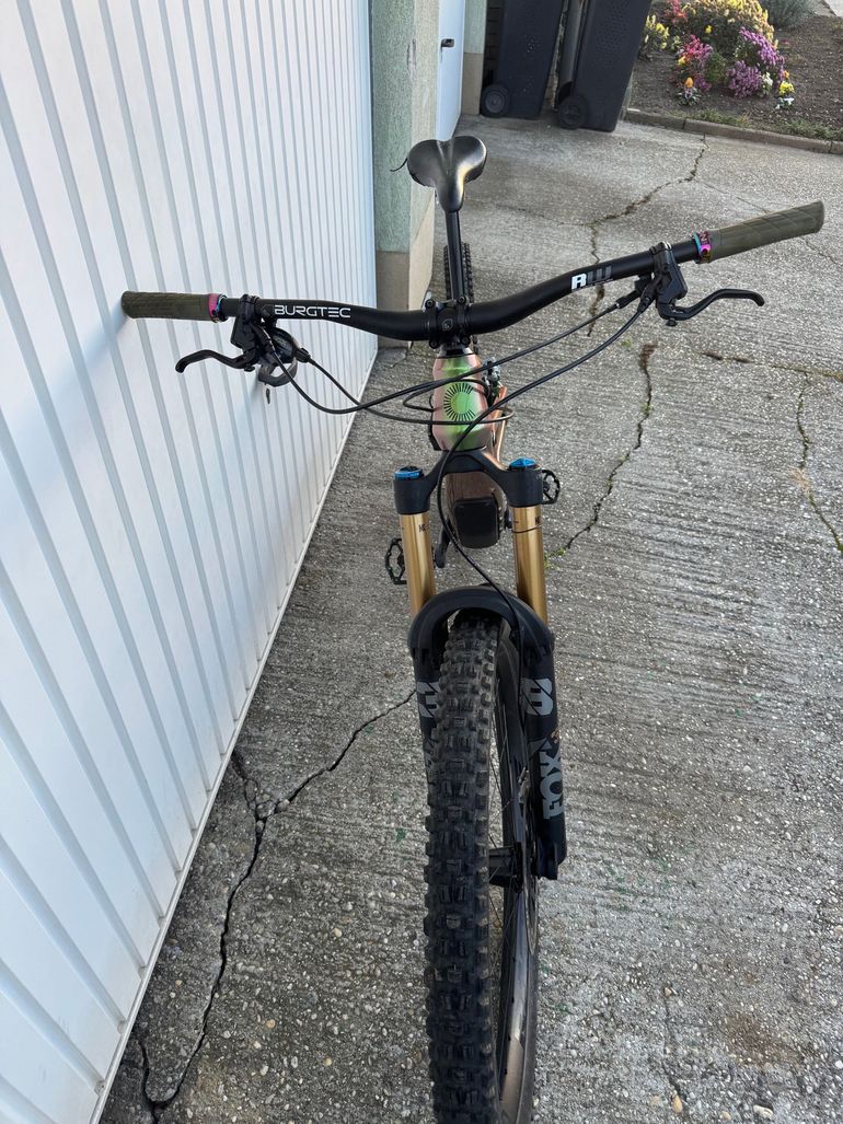 Used Cannondale Jekyll 1 2023 2023 Mountainbike, Green, 29 — image 11 of 11