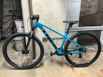 Used Trek Marlin 5 2020 Men’s 2020 MTB
