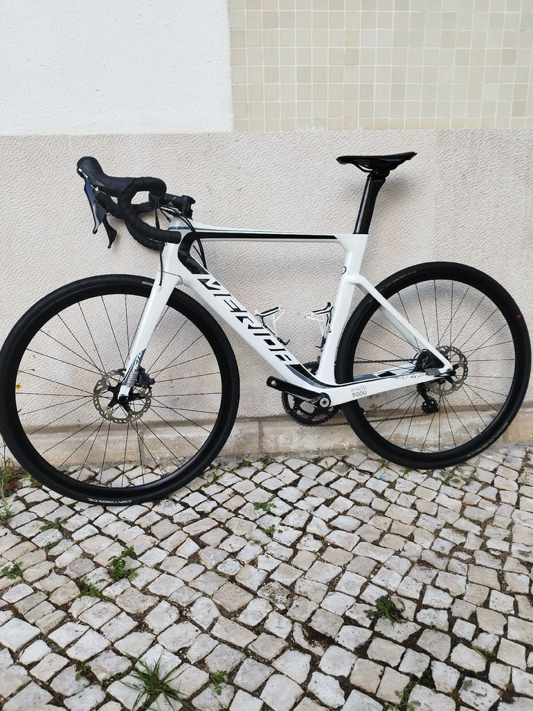 Used Merida REACTO DISC 5000 2020 2020 Road & Gravel, White — image 2 of 17