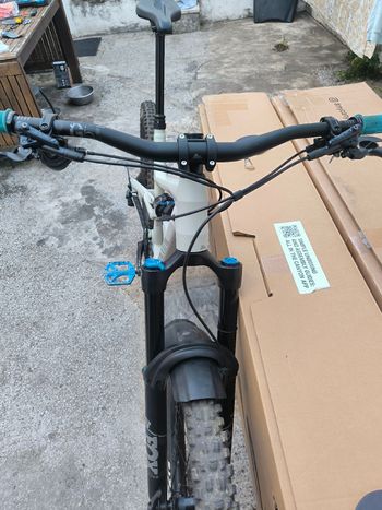 Used Canyon Torque Mullet AL 7 2024 2024 Mountainbike, White, 29, 27.5 — image 6 of 7