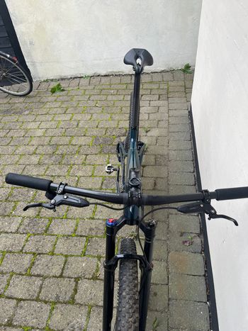Used Specialized Epic World Cup Pro 2024 2024 Mountainbike, Green, 29 — image 8 of 8