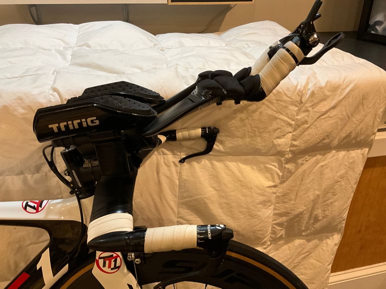 Used Colnago Flight 2012 Road & Gravel, Black — image 3 of 5