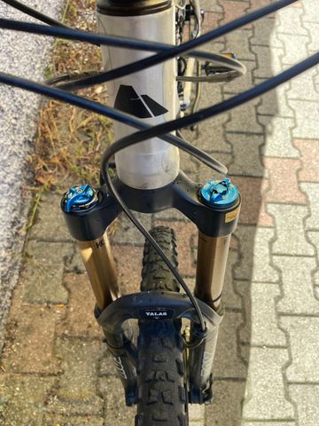 Used Canyon 2018 Mountainbike, Light Gray — image 6 of 9