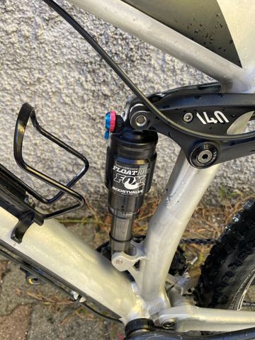 Used Canyon 2018 Mountainbike, Light Gray — image 3 of 9