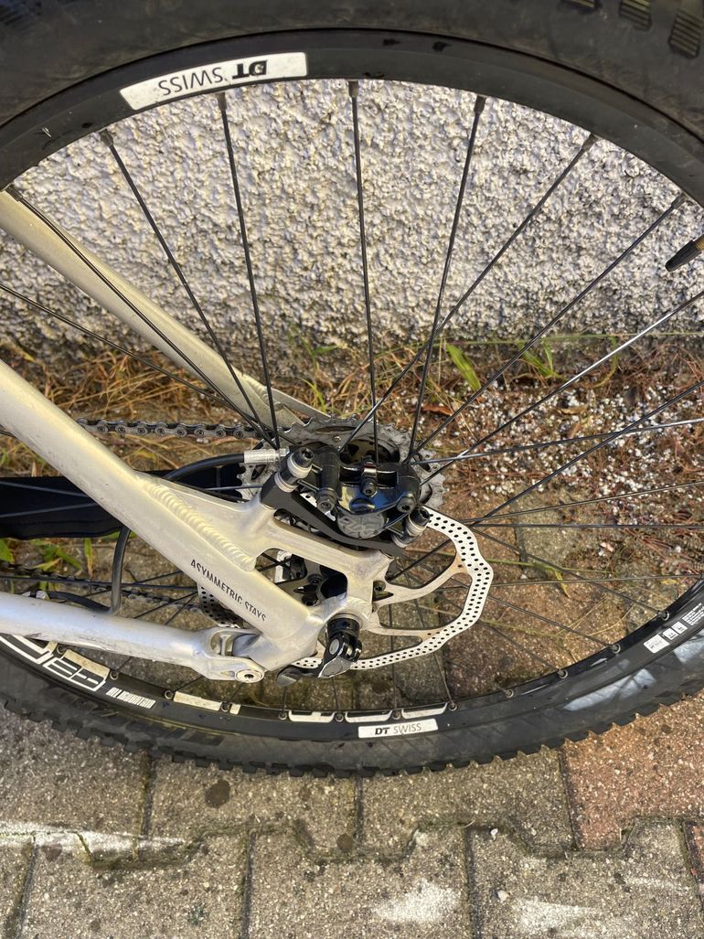Used Canyon Canyon 2018 Mountainbike, Light Gray — image 7 of 9