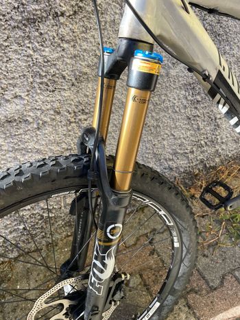 Used Canyon Canyon 2018 Mountainbike, Light Gray — image 5 of 9