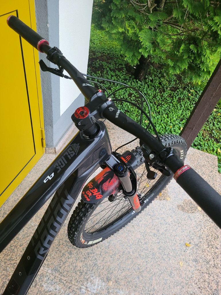 Used Radon SLIDE TRAIL 8.0 2023 2023 Mountainbike, Black, 29 — image 8 of 10