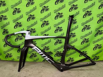 Used BMC Teammachine R 01 MOD 2024 Frameset 2024 Road & Gravel, Black — image 5 of 5