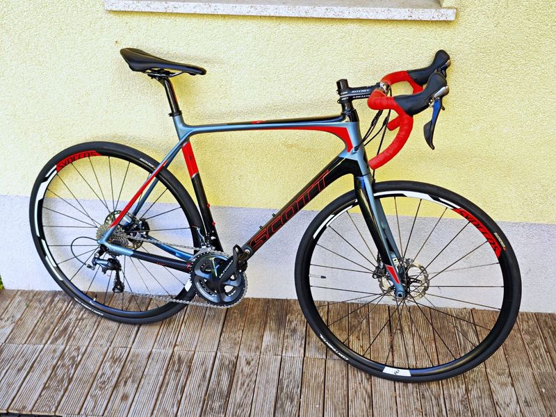 Scott Solace Disc 2018 Road & Gravel d'occasion — image 2 sur 37