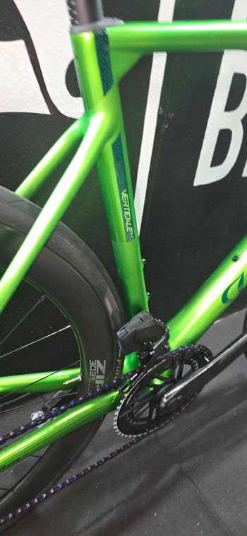 Used Wilier VERTICALE SRAM Force eTap AXS 2025 Road & Gravel, Green — image 6 of 8