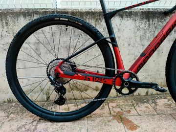 Used Mondraker ARID CARBON 2025 Road & Gravel, Red — image 3 of 11
