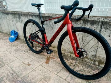 Used Mondraker ARID CARBON 2025 Road & Gravel, Red — image 5 of 11