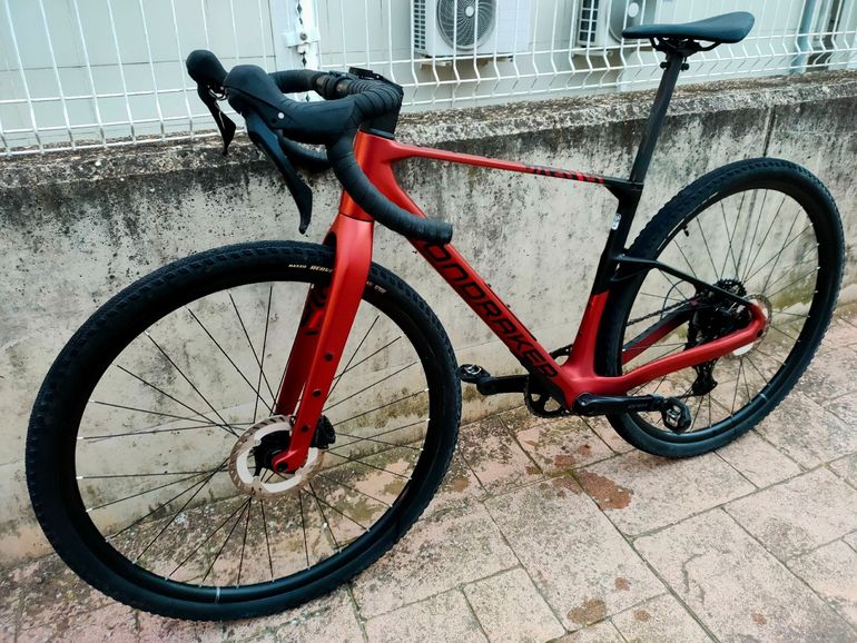 Used Mondraker ARID CARBON 2025 Road & Gravel, Red — image 8 of 11