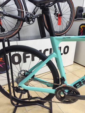 Bianchi Race 2025 2025 Road & Gravel usato, Blu — immagine 4 di 5