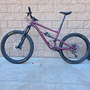 Used Specialized Status 140 2022 2022 Mountainbike, Red, 29, 27.5 — image 2 of 19
