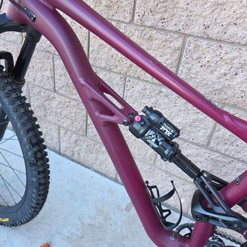 Used Specialized Status 140 2022 2022 Mountainbike, Red, 29, 27.5 — image 7 of 19