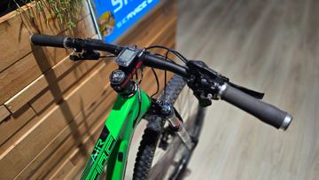 Used Lee Cougan Crossfire Air 2020 Mountainbike, Green — image 9 of 15
