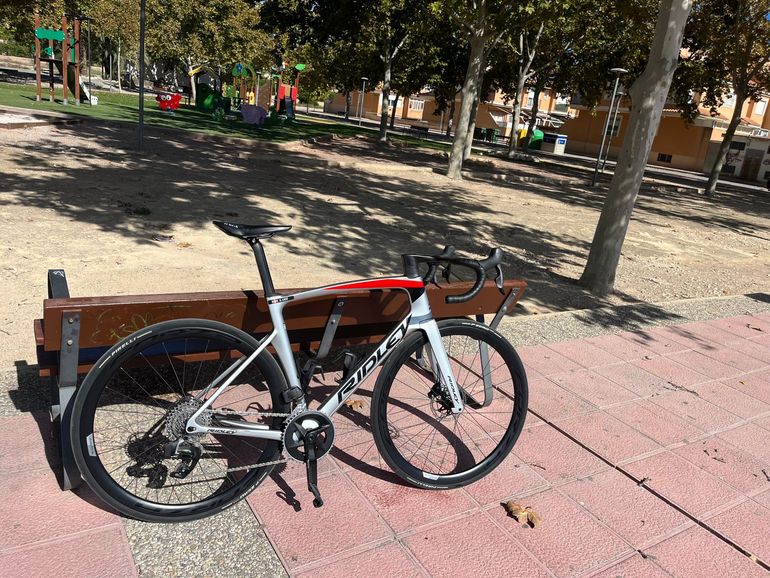 Used Ridley Noah Disc - Sram Rival AXS 2x12sp 2023 2023 Road & Gravel — image 1 of 8