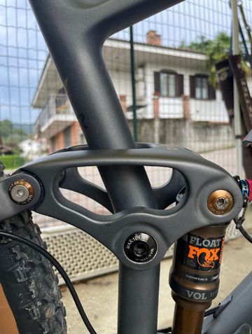 Used Lee Cougan Crossfire Gold 2019 Mountainbike, Light Gray — image 8 of 12