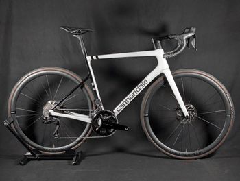Used Cannondale SuperSix EVO Carbon Disc 105 Di2 2023 2023 Road & Gravel