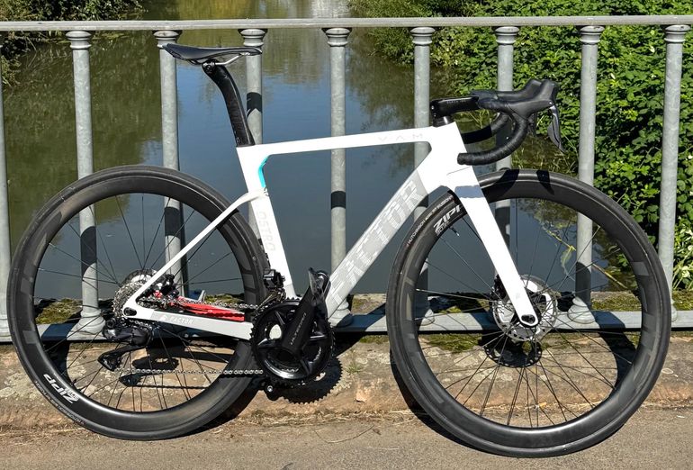 Used Factor Ostro Shimano Ultegra Di2 (12 Speed) 2023 Road & Gravel, White — image 3 of 18