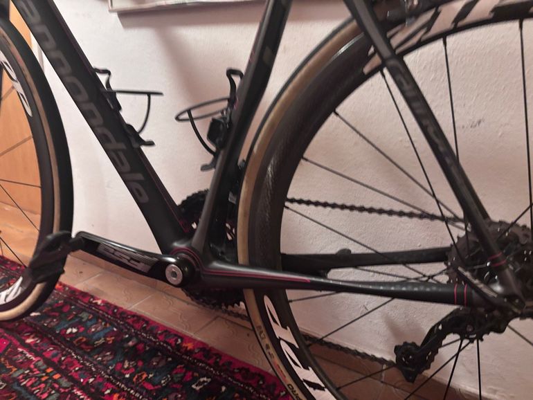 Used Cannondale Synapse 105 2014 Road & Gravel, Black — image 6 of 7