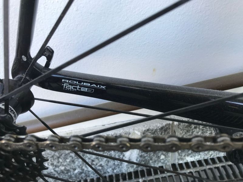 Used Specialized Roubaix SRAM Red eTap AXS 2015 Road & Gravel, Black — image 6 of 7