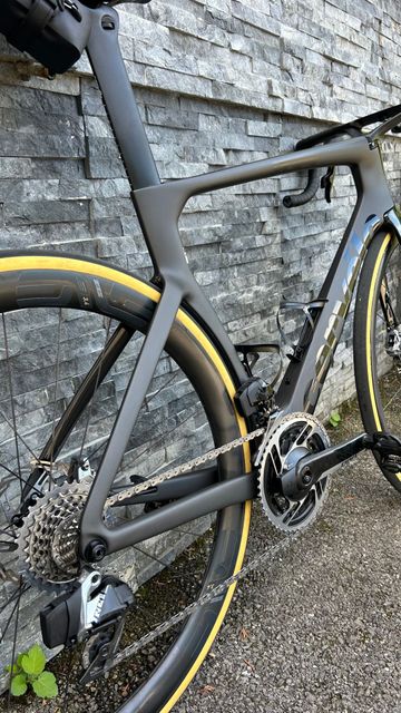Used Cervélo S5 Red eTap AXS 2024 2024 Road & Gravel, Black — image 2 of 4