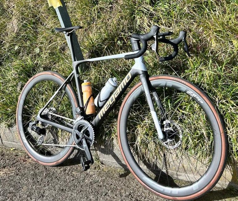 Used Megamo RAISE 09 AXS 2025 2025 Road & Gravel, Black — image 1 of 6