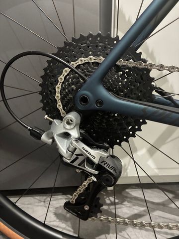 Used Specialized Crux Comp - SRAM Rival 2023 2023 Road & Gravel, Blue — image 8 of 15
