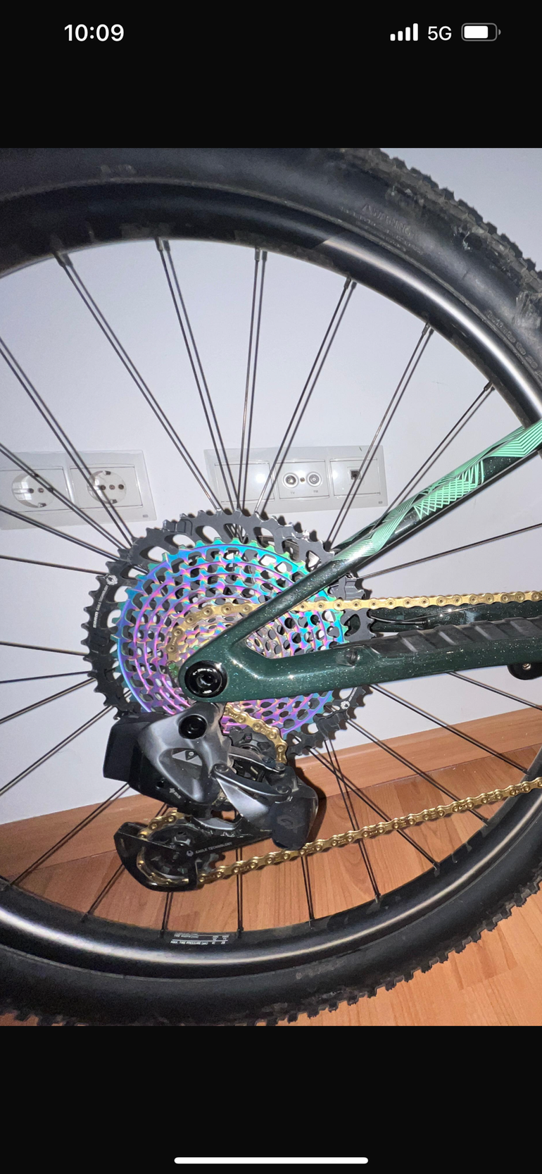Used Orbea Oiz SRAM GX Eagle AXS (T-Type) 2024 Mountainbike, Green — image 3 of 11