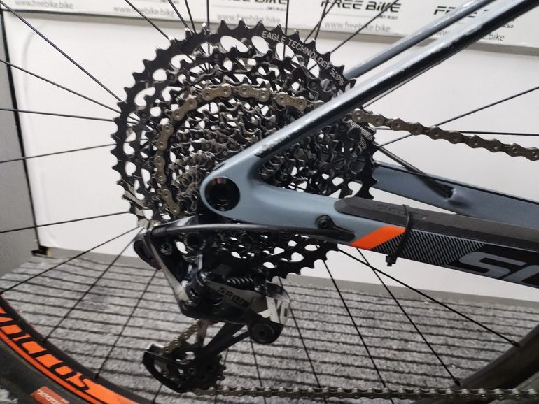 Used Scott Scale 910 2018 2018 Mountainbike, Light Gray, 29 — image 9 of 19